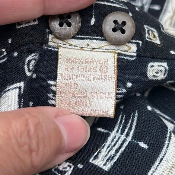 Campia Moda Men's Short Sleeve Button Down Shirt Geometric Print Large - Picture 6 of 6